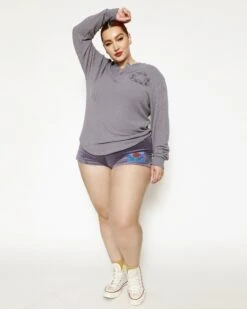 BOYS LIE X Let It Grow Velour Shorts -Boys Lie Couture 4O7A3354