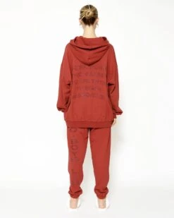 BOYS LIE X Red 1-800 Remix Sweatpants 17 BOYS LIE X Red 1-800 Remix Sweatpants -Boys Lie Couture 4O7A8904 2337d8e7 3a28 4506 bf00 347f8bde6660