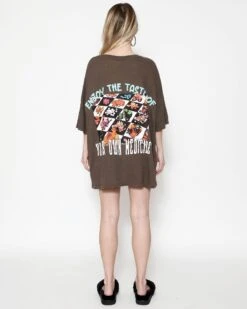 BOYS LIE X Checkmate Boyfriend Tee -Boys Lie Couture 4O7A9527