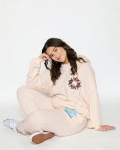 BOYS LIE X World Tour Thermal Sweatpants 18 BOYS LIE X World Tour Thermal Sweatpants -Boys Lie Couture 4O7A9570